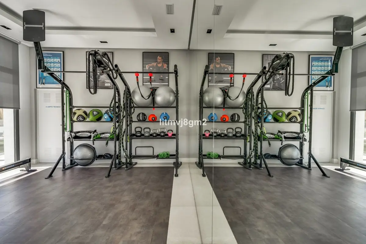 Middle Floor Apartment in Cabopino