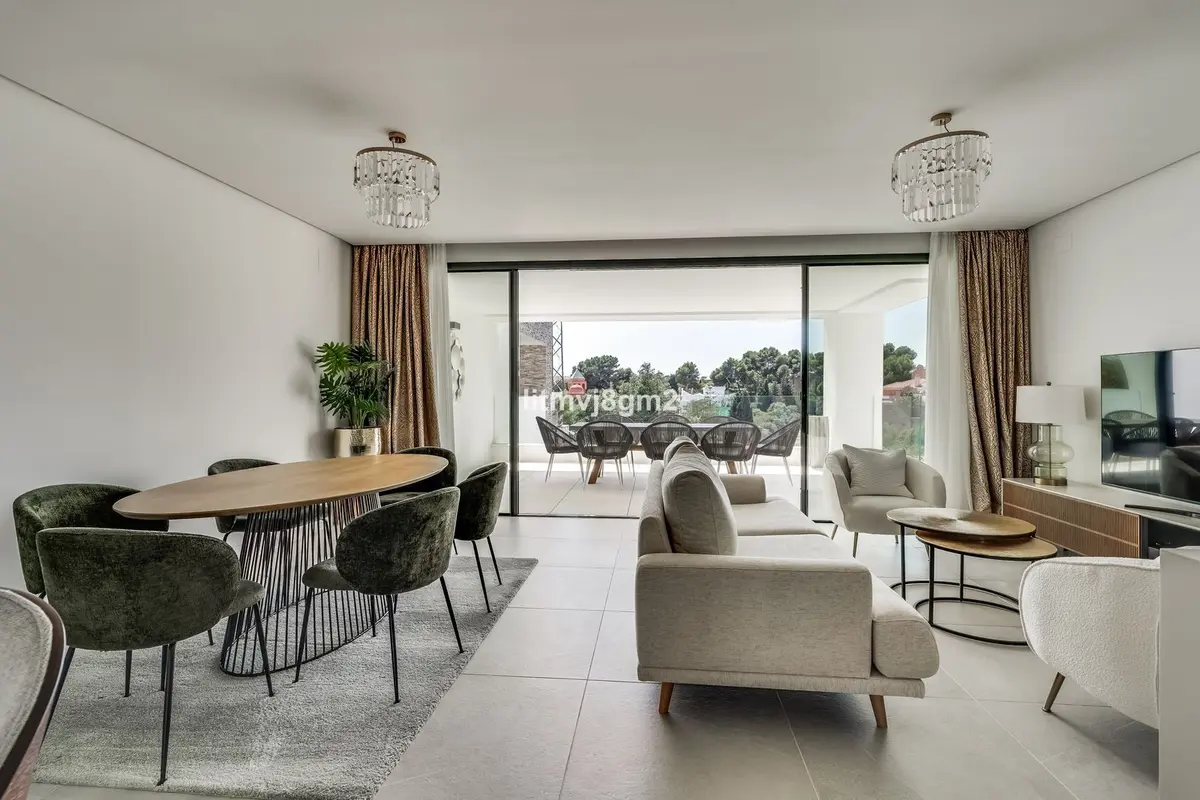 Middle Floor Apartment in Cabopino