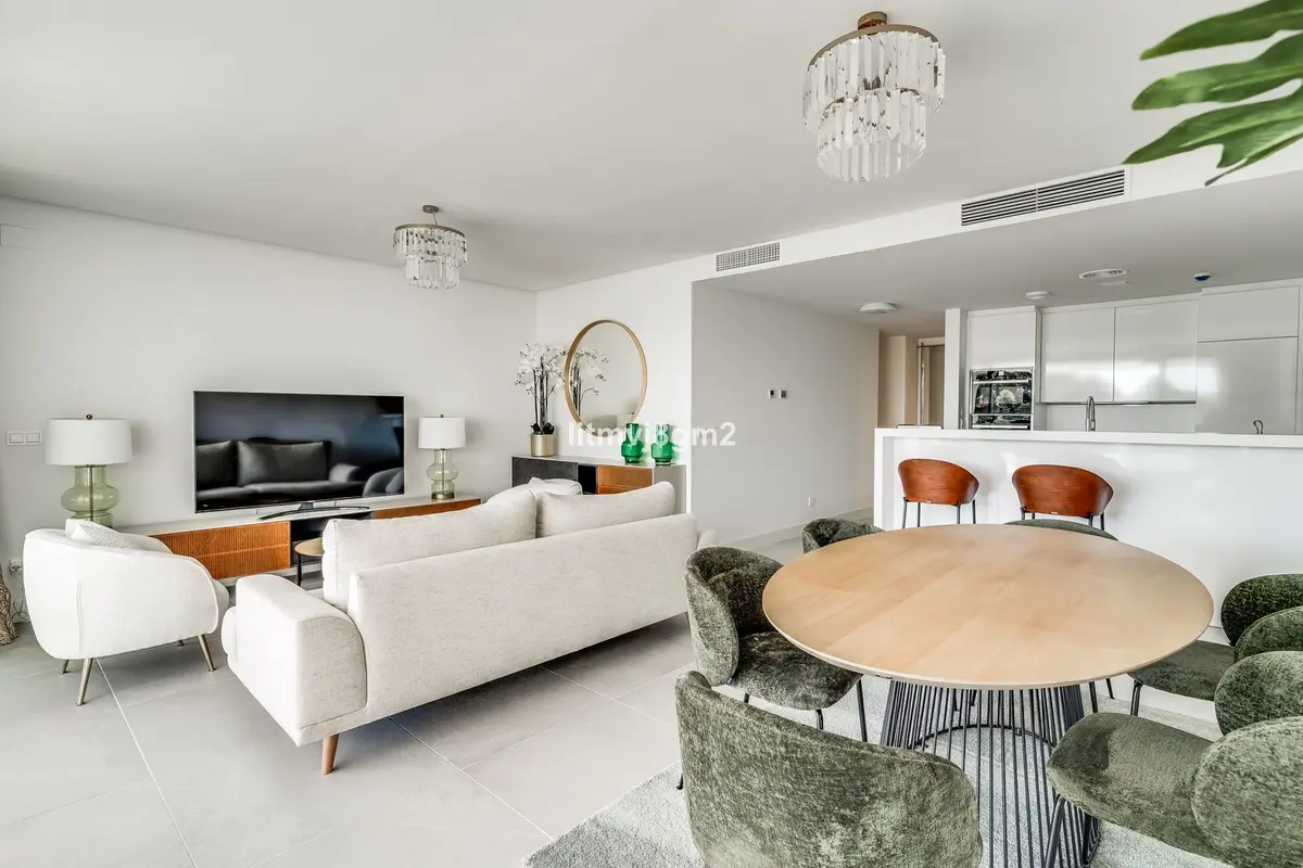 Middle Floor Apartment in Cabopino