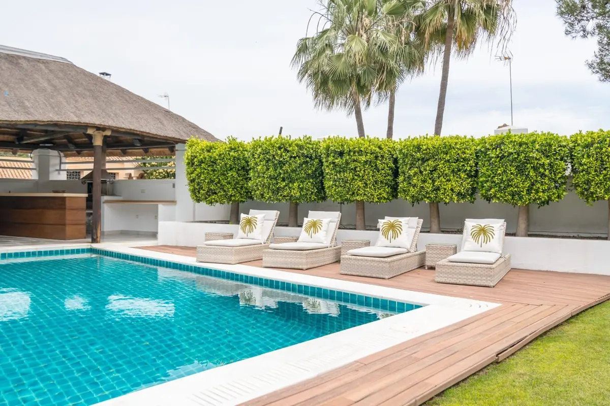 Detached Villa in Nueva Andalucía