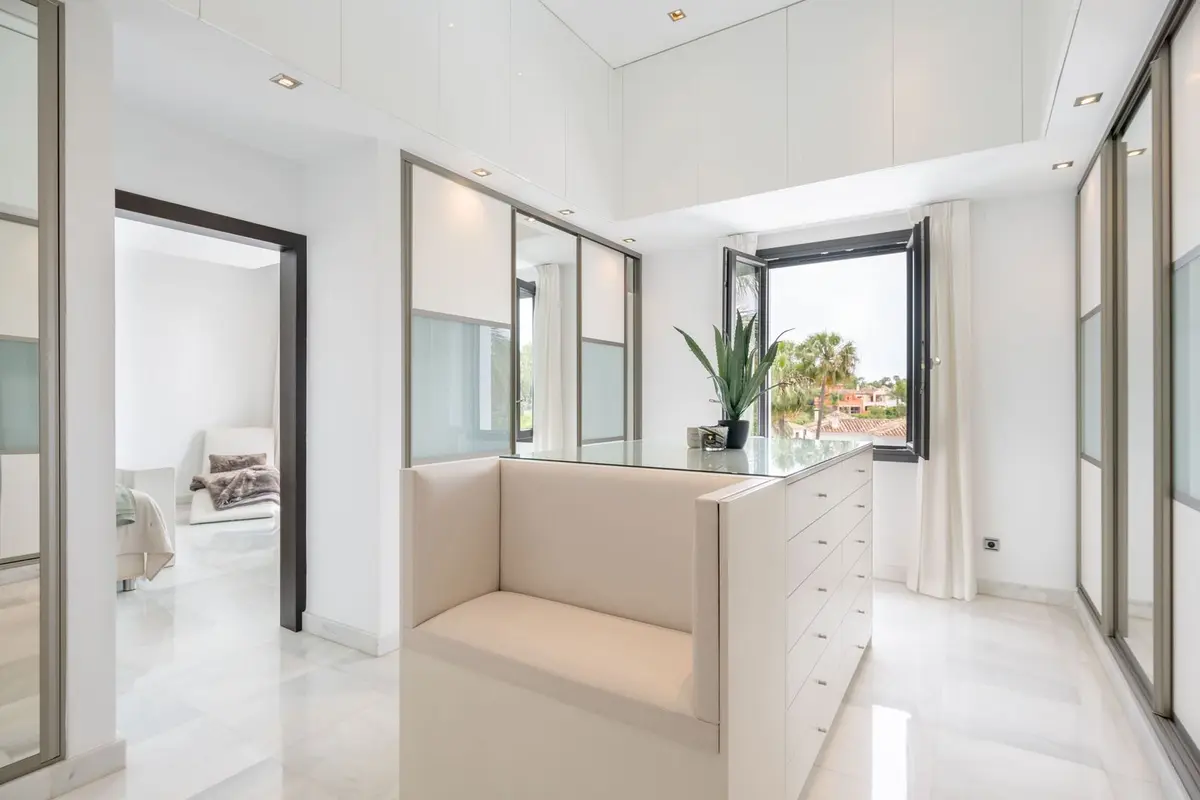 Detached Villa in Nueva Andalucía