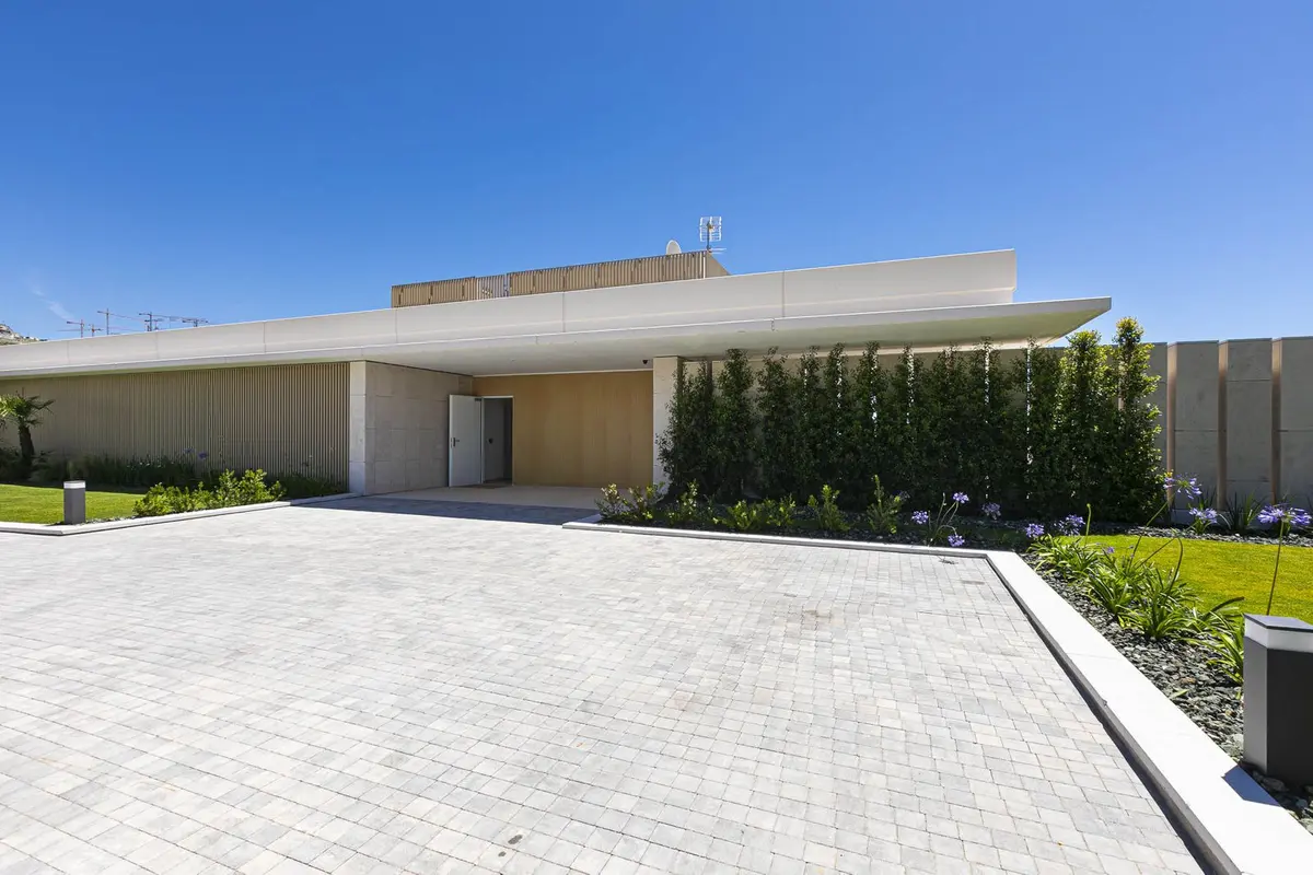 Middle Floor Apartment in Benahavís