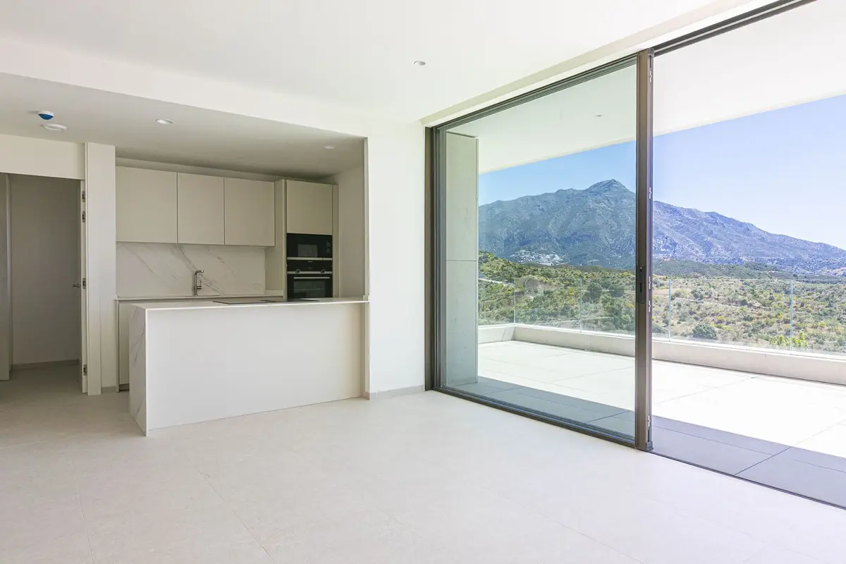 Middle Floor Apartment in Benahavís