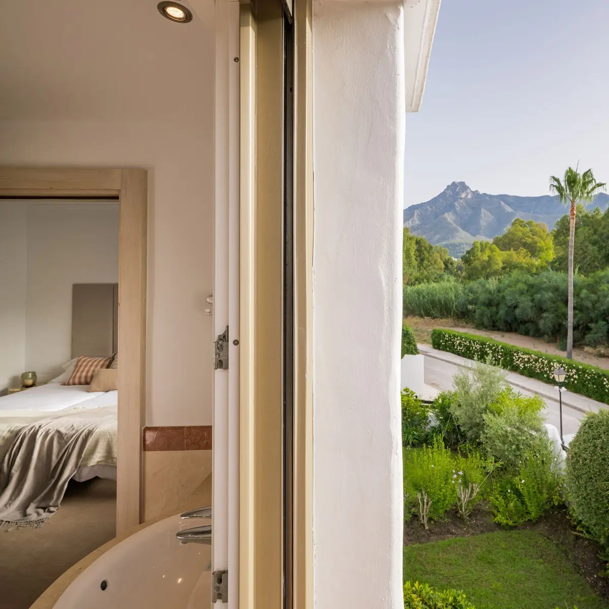 Semi-Detached House in Marbella