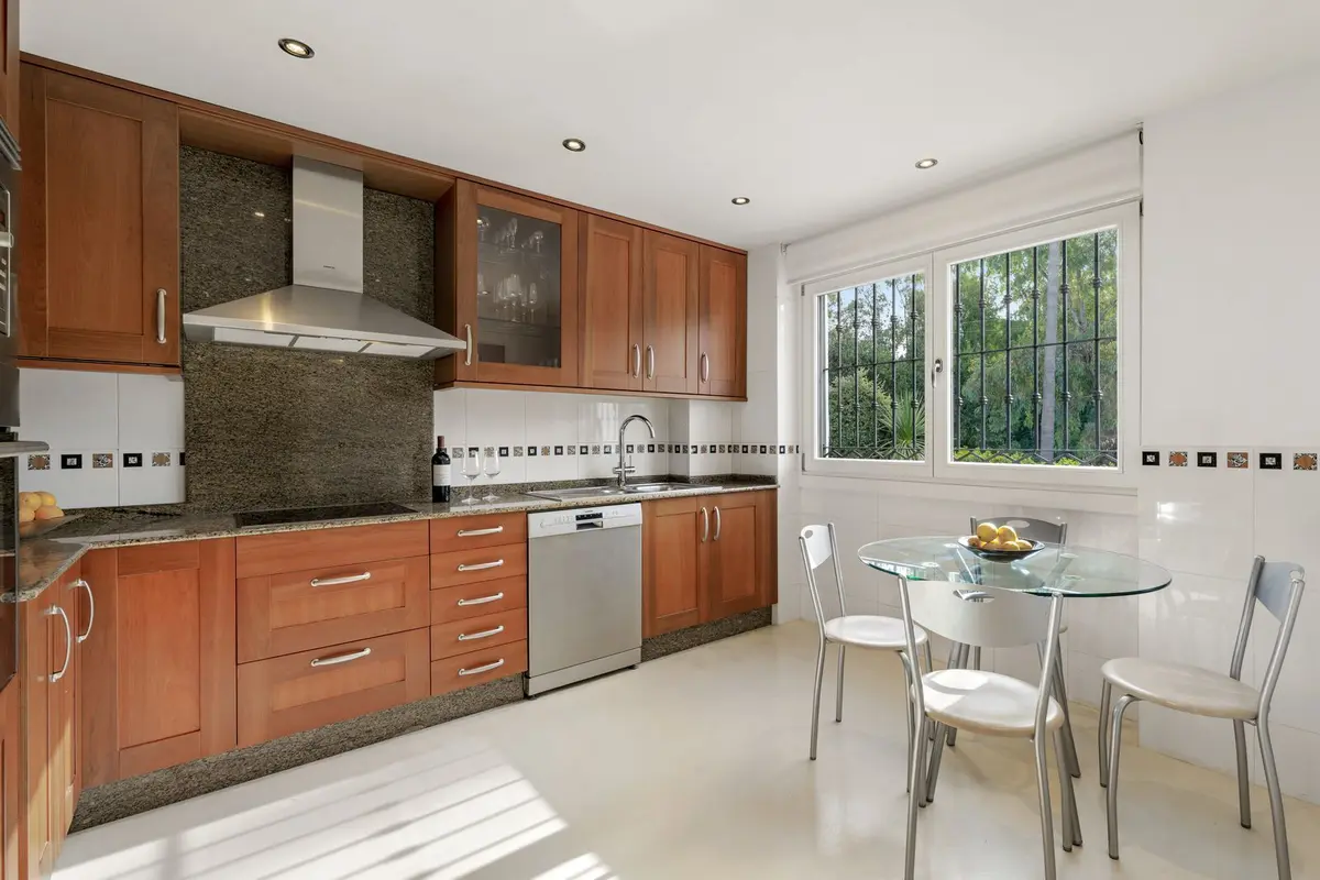 Semi-Detached House in Marbella