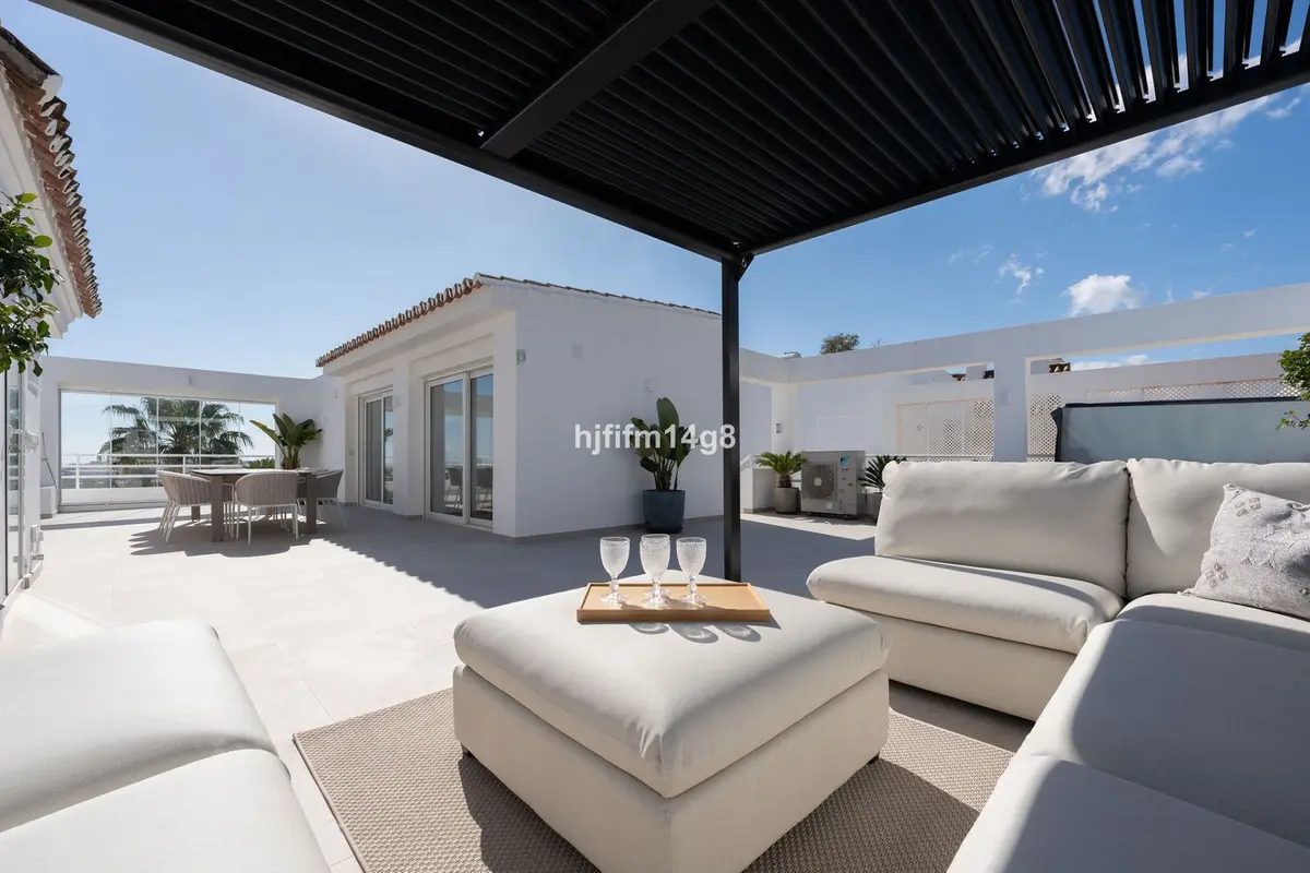 Penthouse Duplex in Nueva Andalucía