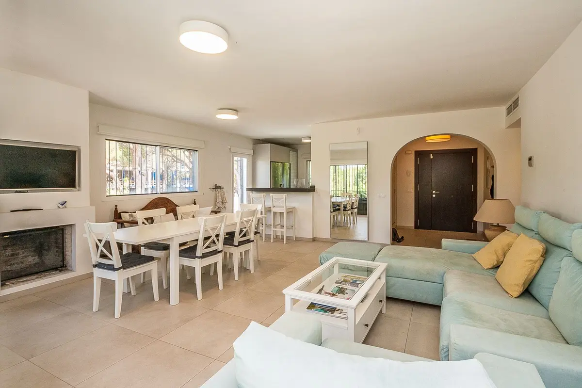 Detached Villa in Elviria