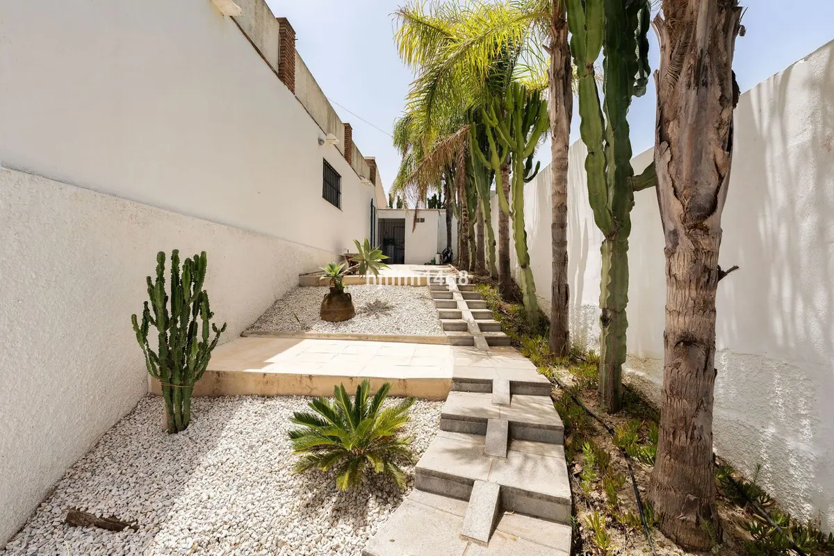 Detached Villa in Estepona