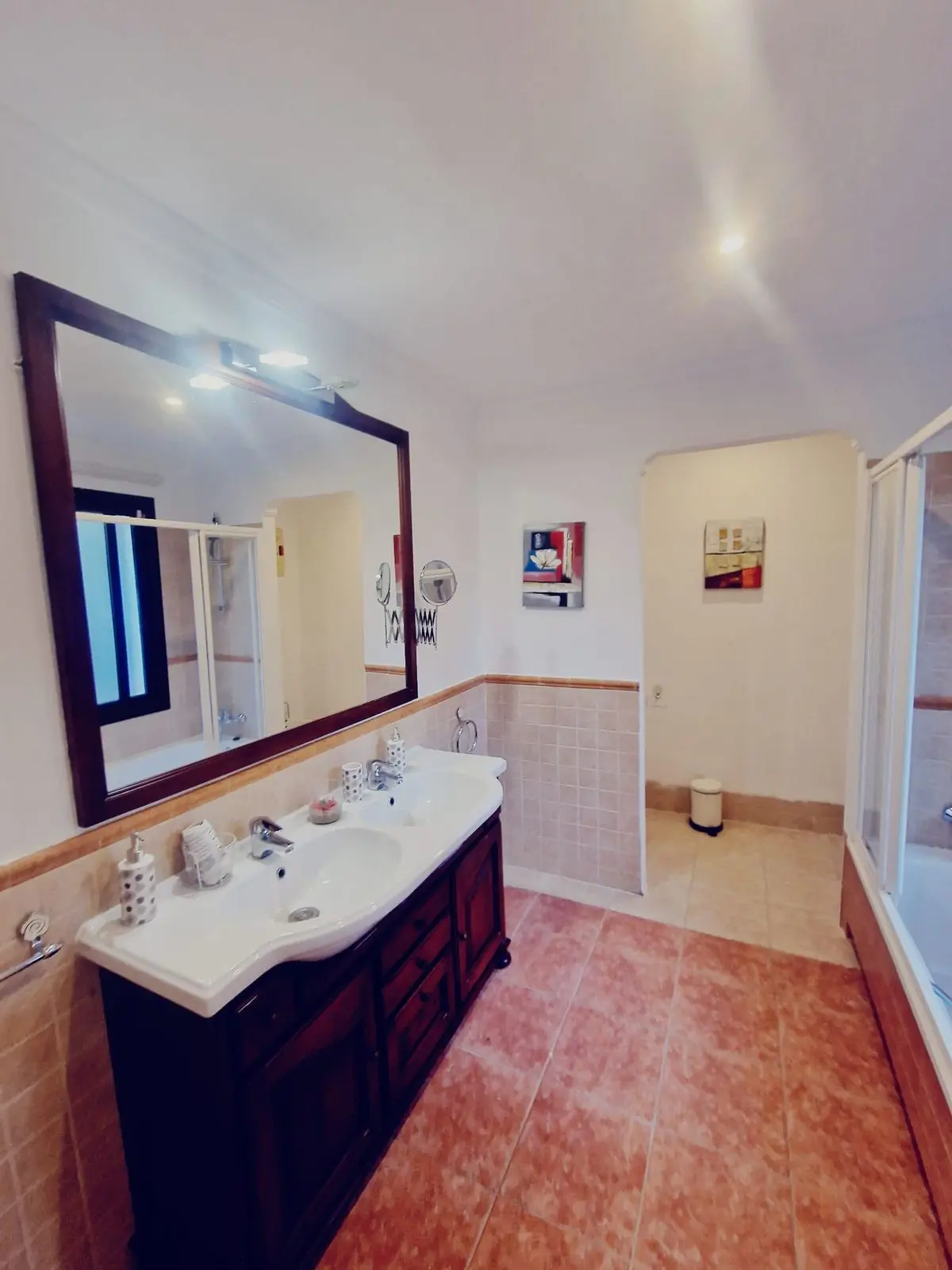 Detached Villa in El Paraiso