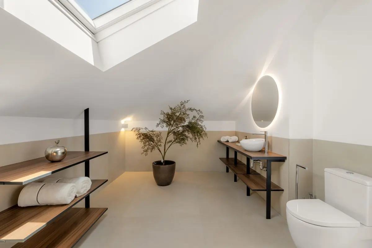 Top Floor Apartment in Nueva Andalucía