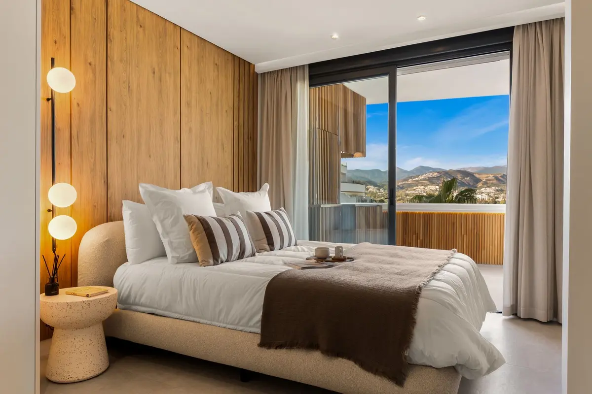 Middle Floor Apartment in Nueva Andalucía