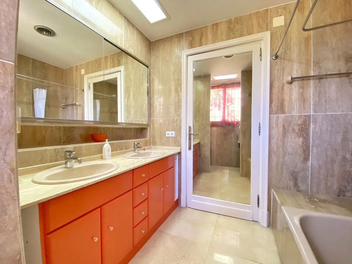 Detached Villa in Marbella