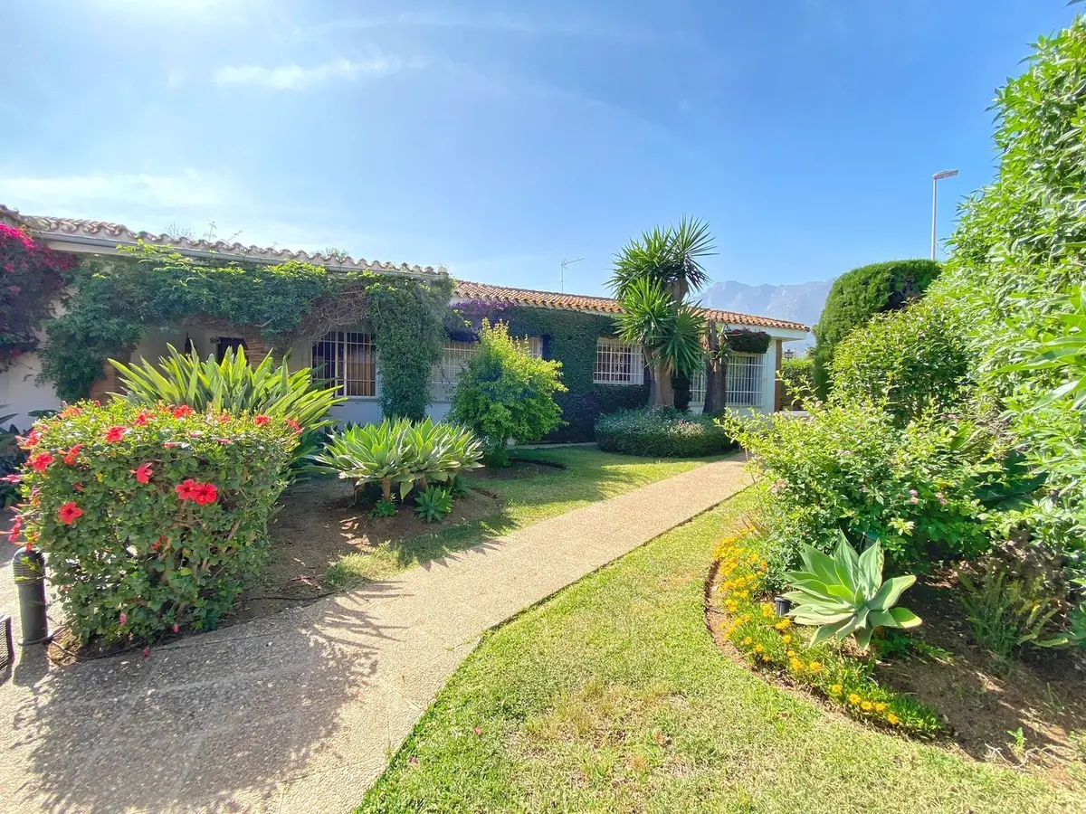 Detached Villa in Marbella