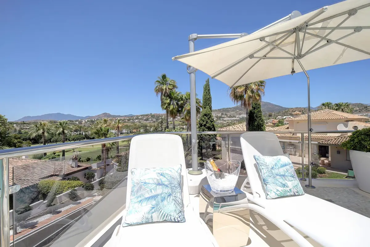 Detached Villa in Nueva Andalucía