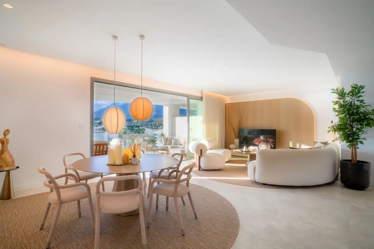 Middle Floor Apartment in Marbella