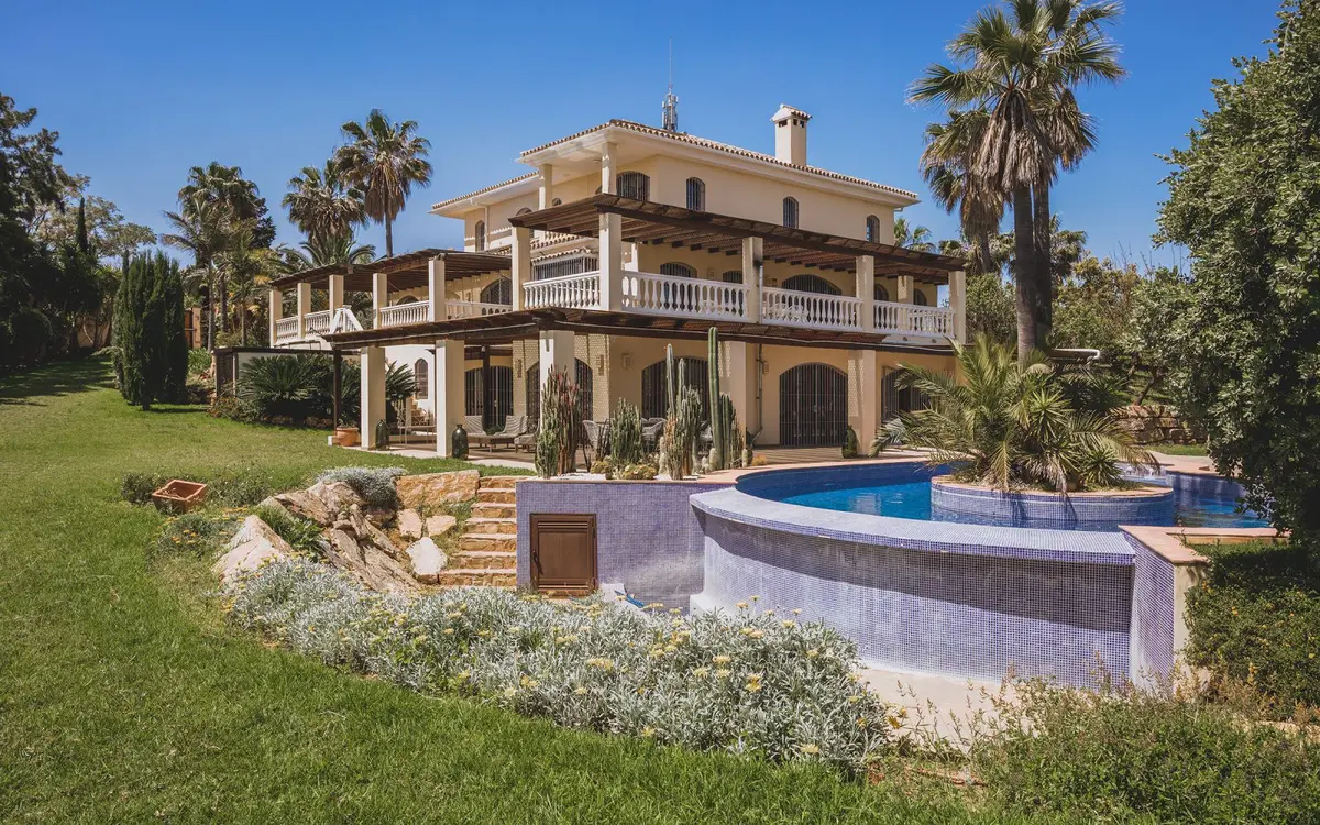 Detached Villa in Estepona