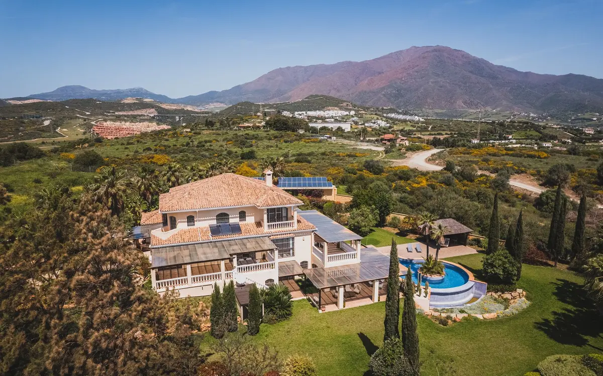 Detached Villa in Estepona