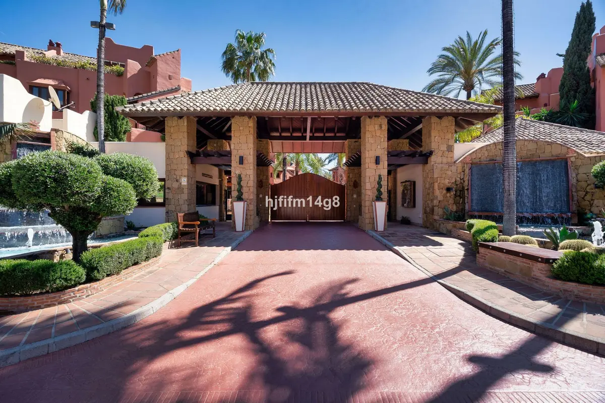Penthouse Duplex in Estepona
