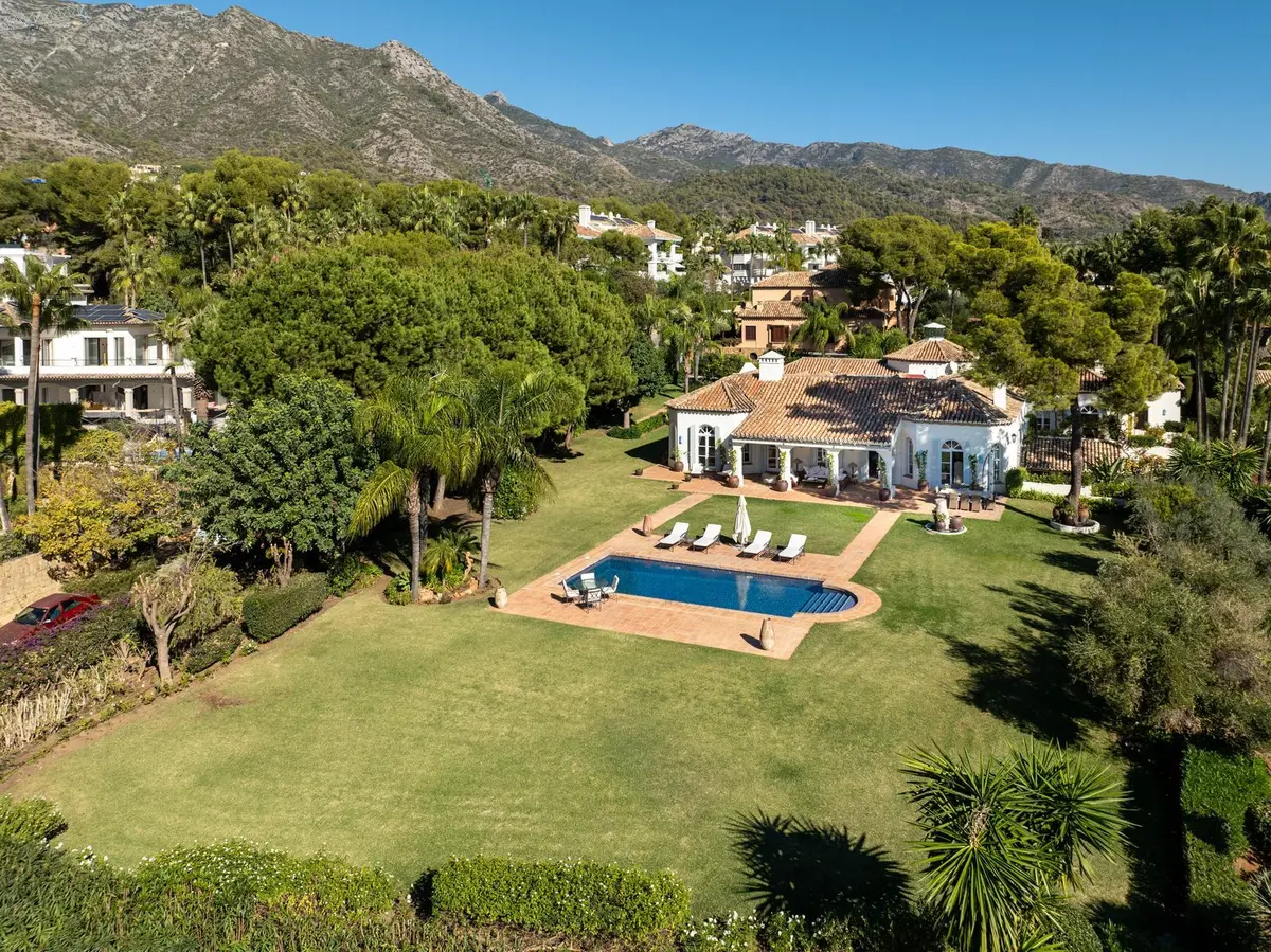 Detached Villa in Marbella