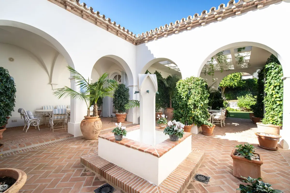 Detached Villa in Marbella