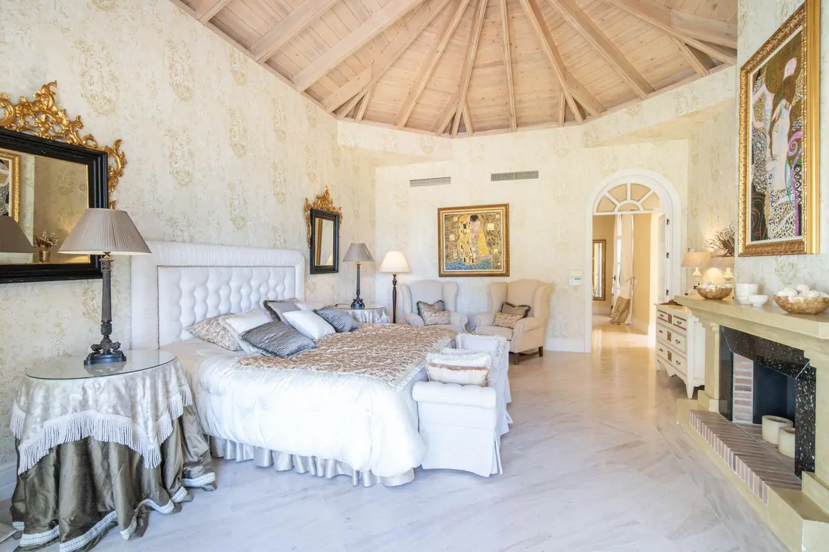 Detached Villa in Marbella