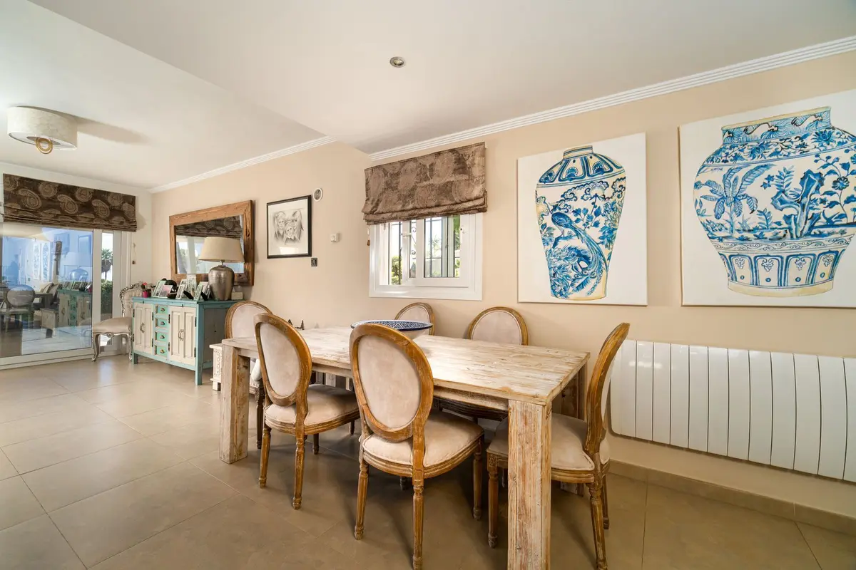 Detached Villa in El Padron