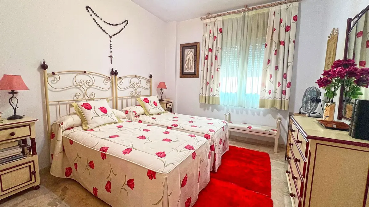 Middle Floor Apartment in Marbella