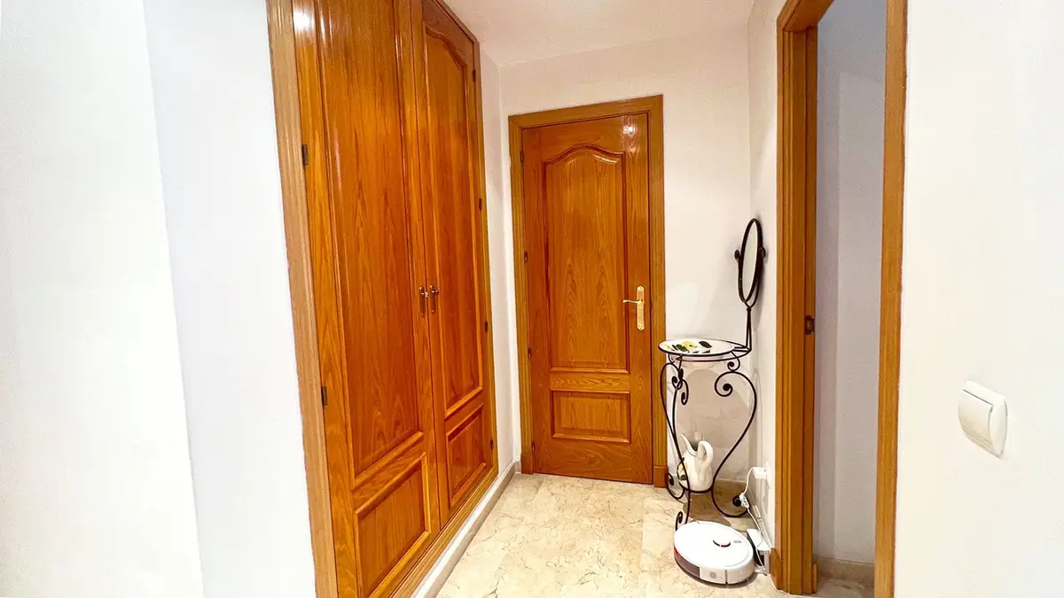 Middle Floor Apartment in Marbella