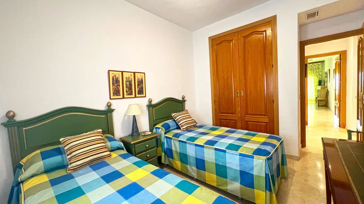 Middle Floor Apartment in Marbella