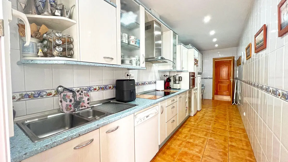Middle Floor Apartment in Marbella