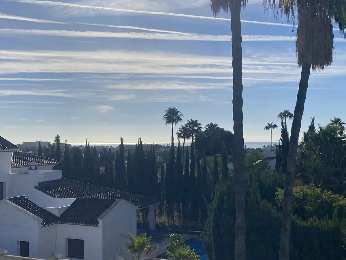 Detached Villa in El Paraiso