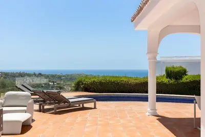 Panoramic Sea View 4 Bedroom Villa in Elviria