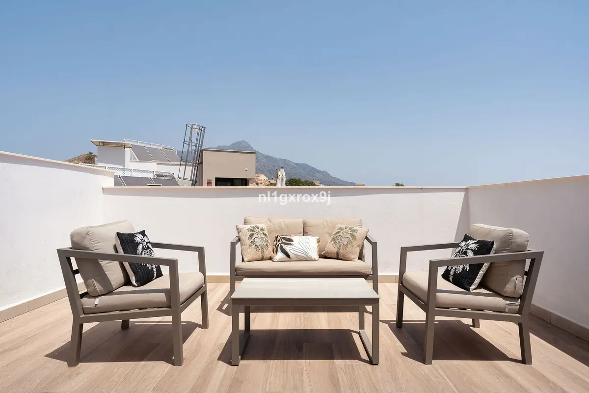 Penthouse in Nueva Andalucía