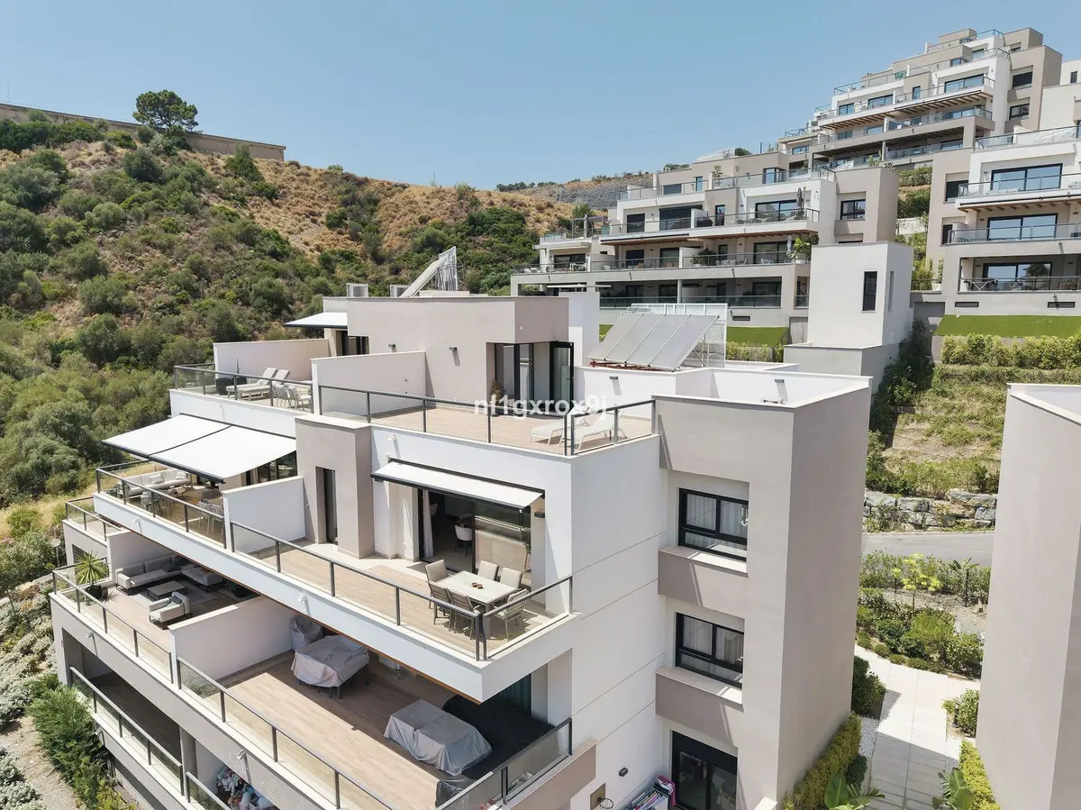Penthouse in Nueva Andalucía