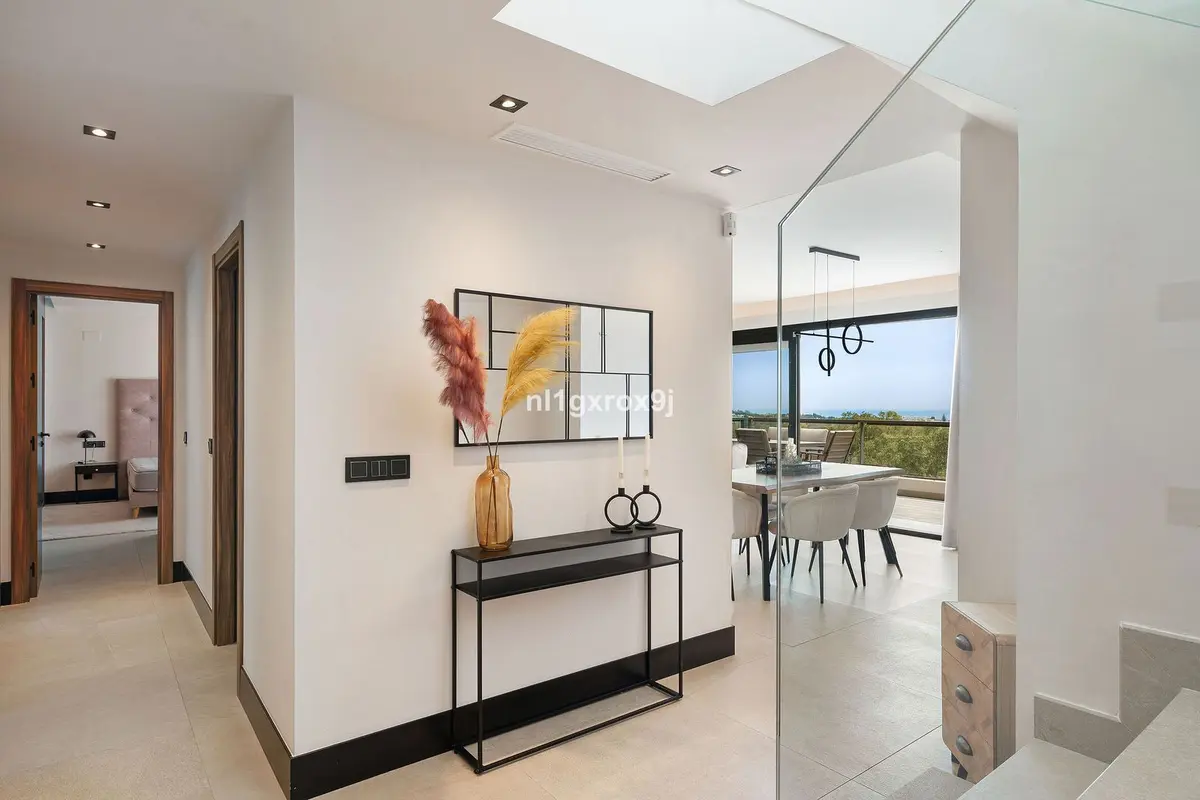 Penthouse in Nueva Andalucía