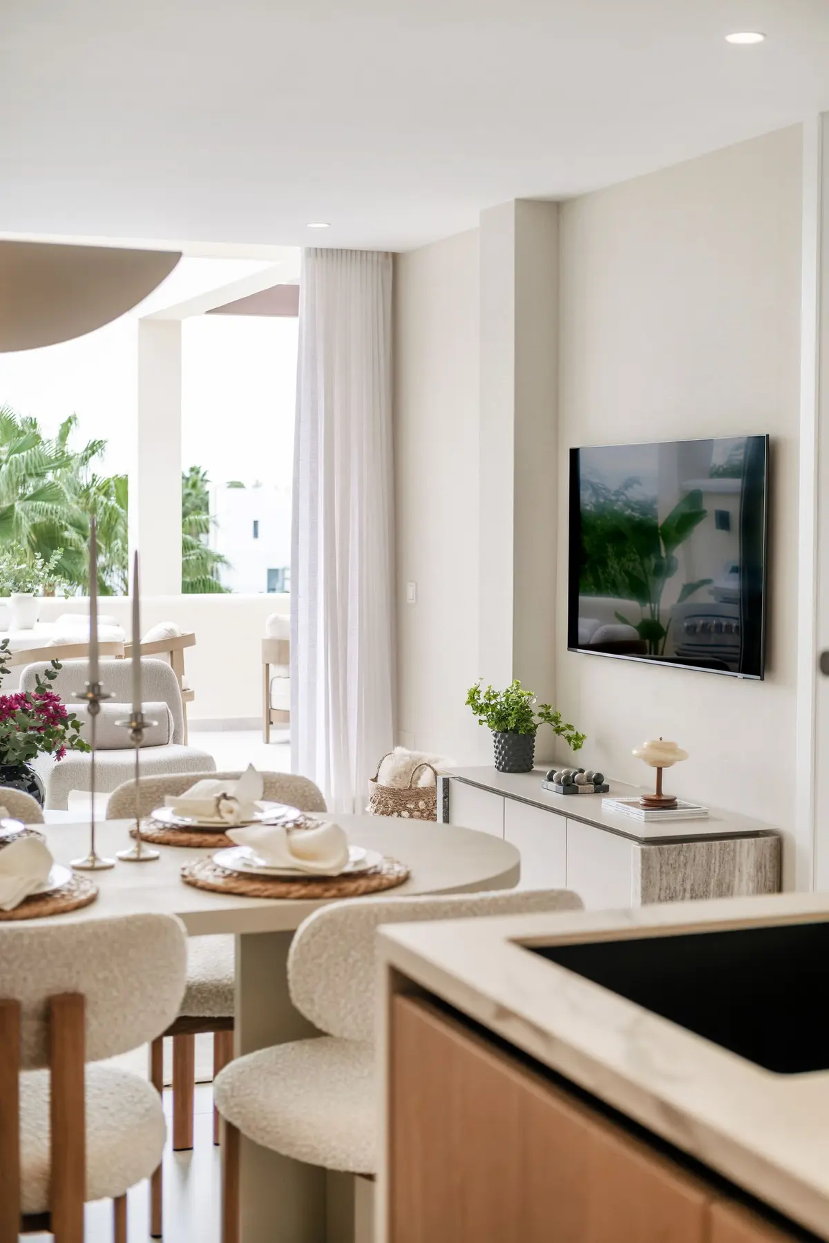 Middle Floor Apartment in Nueva Andalucía