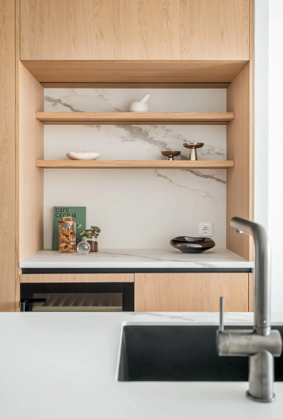 Middle Floor Apartment in Nueva Andalucía