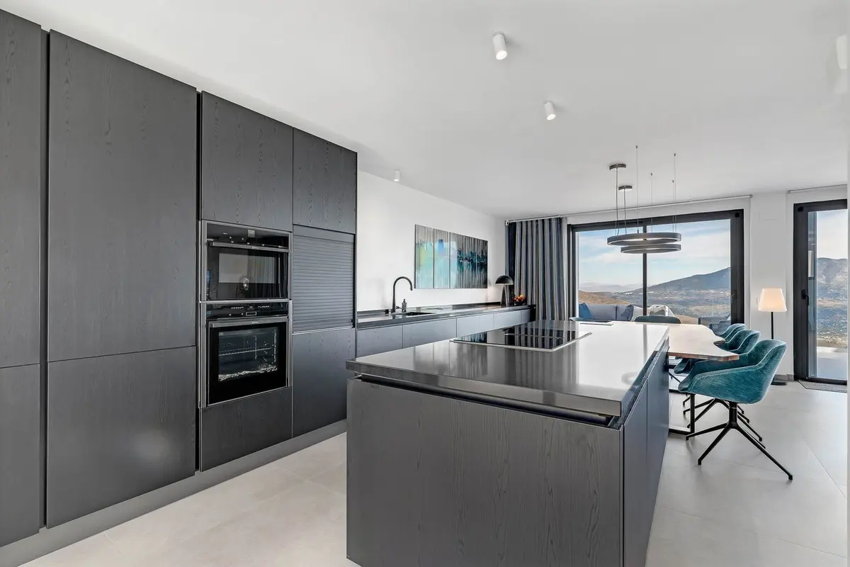 Semi-Detached House in Marbella