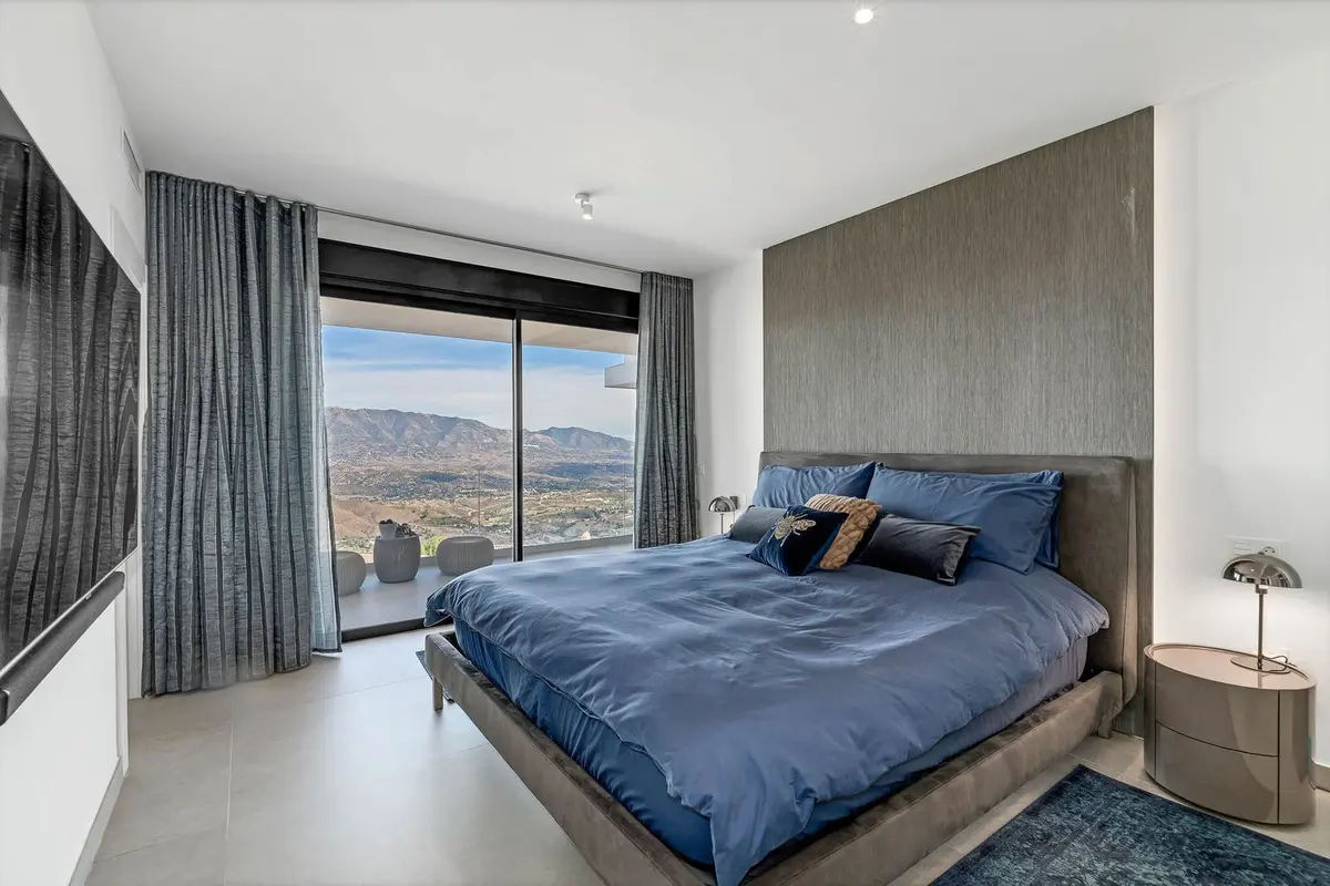 Semi-Detached House in Marbella
