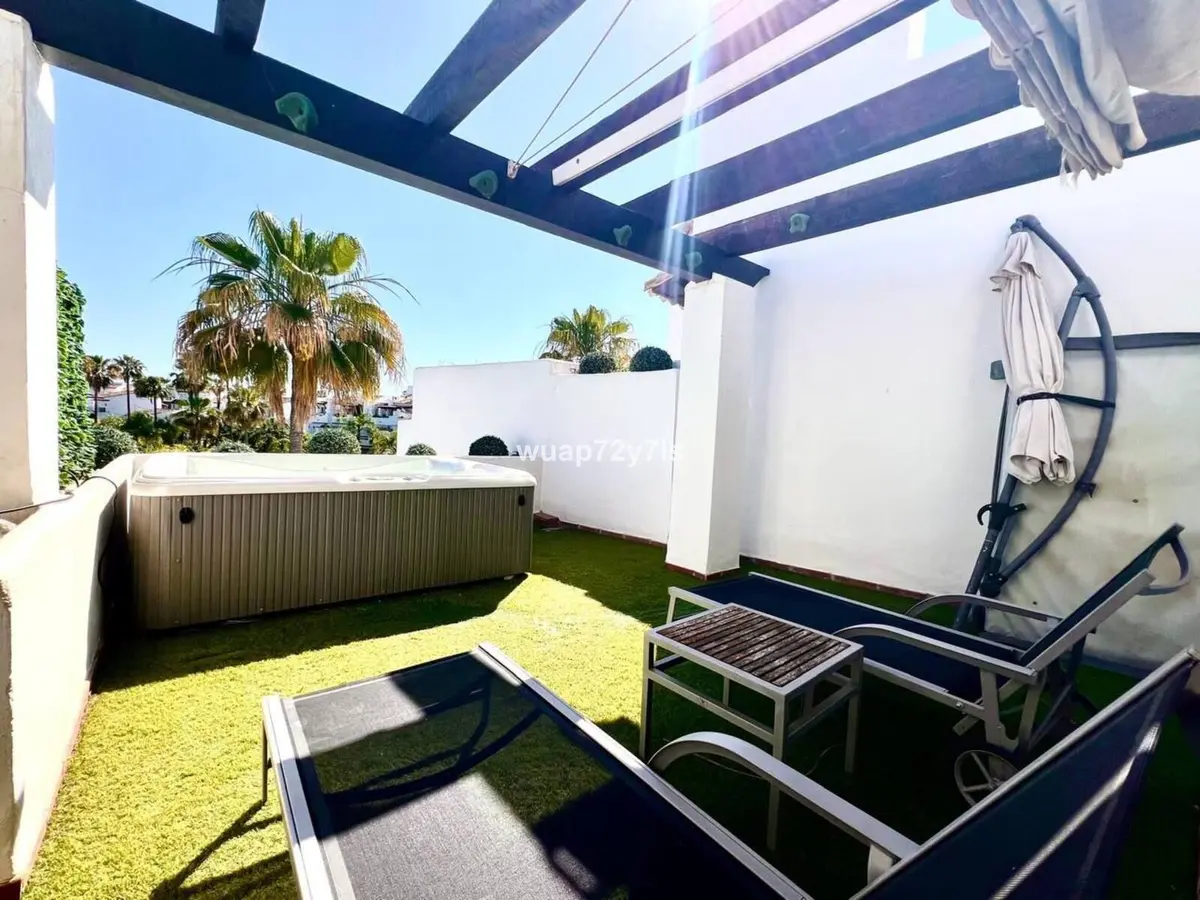 Townhouse in Estepona