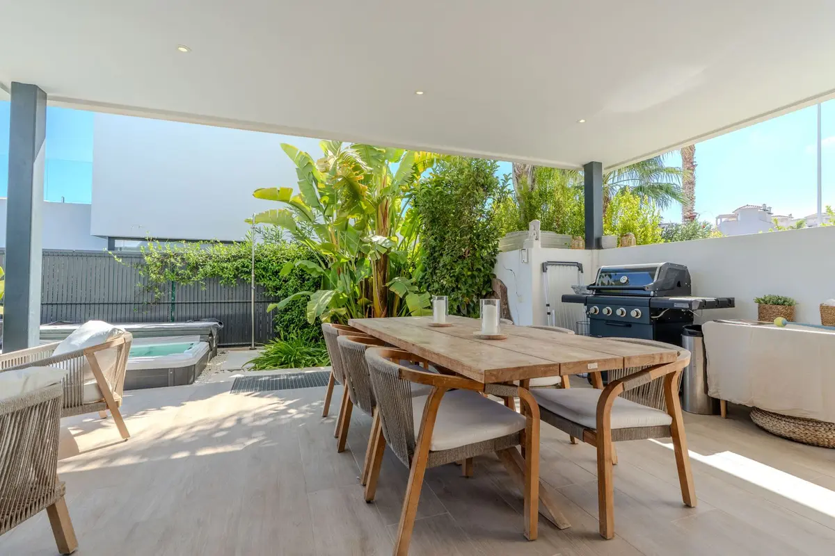 Detached Villa in Estepona