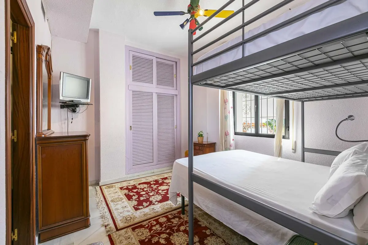 Middle Floor Apartment in Nueva Andalucía