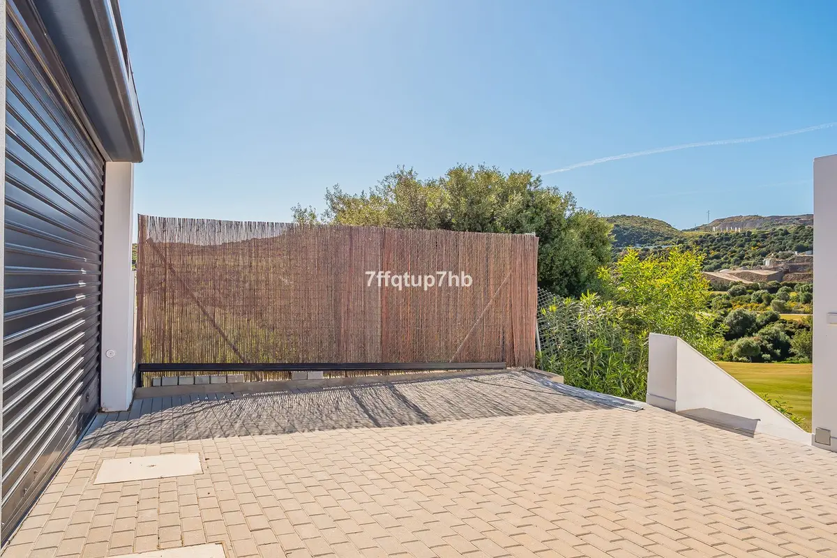 Detached Villa in Estepona