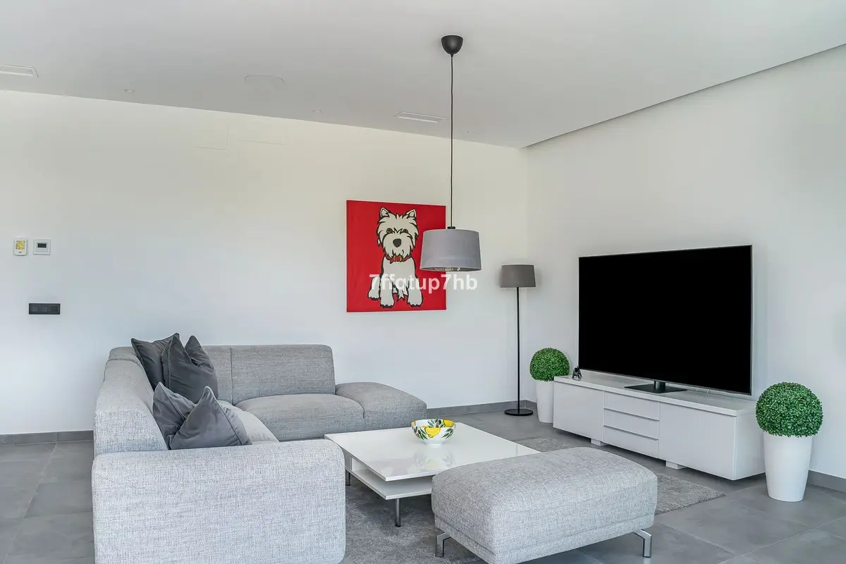 Detached Villa in Estepona