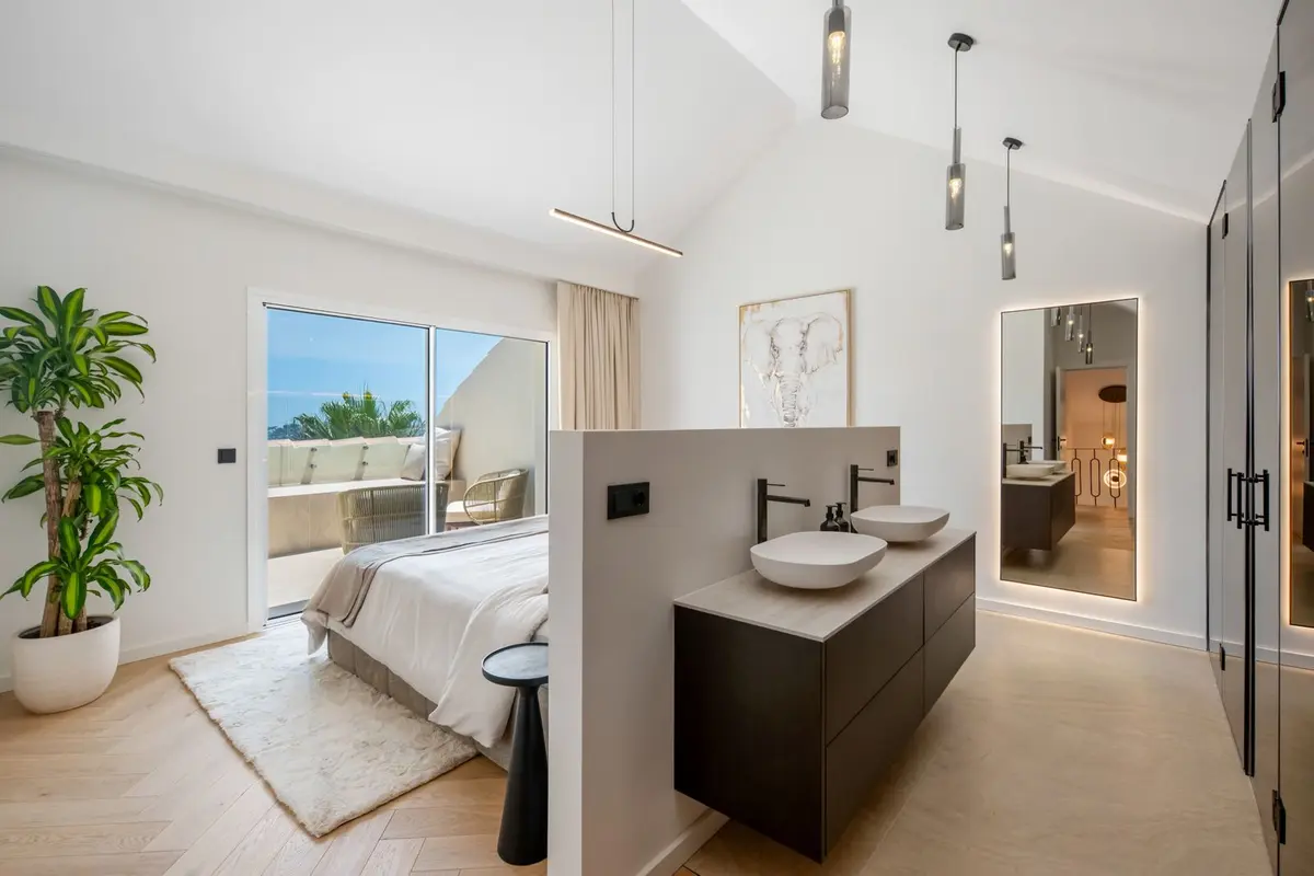Penthouse Duplex in Nueva Andalucía