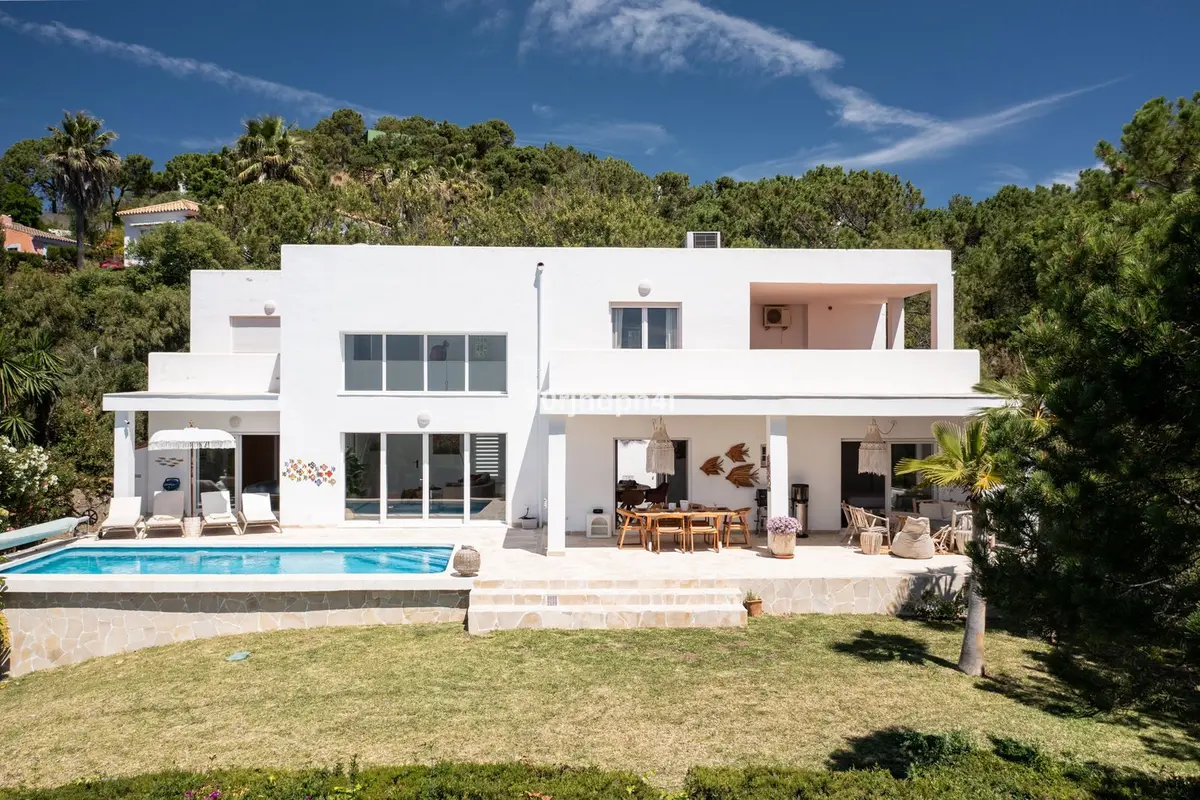 Detached Villa in Estepona