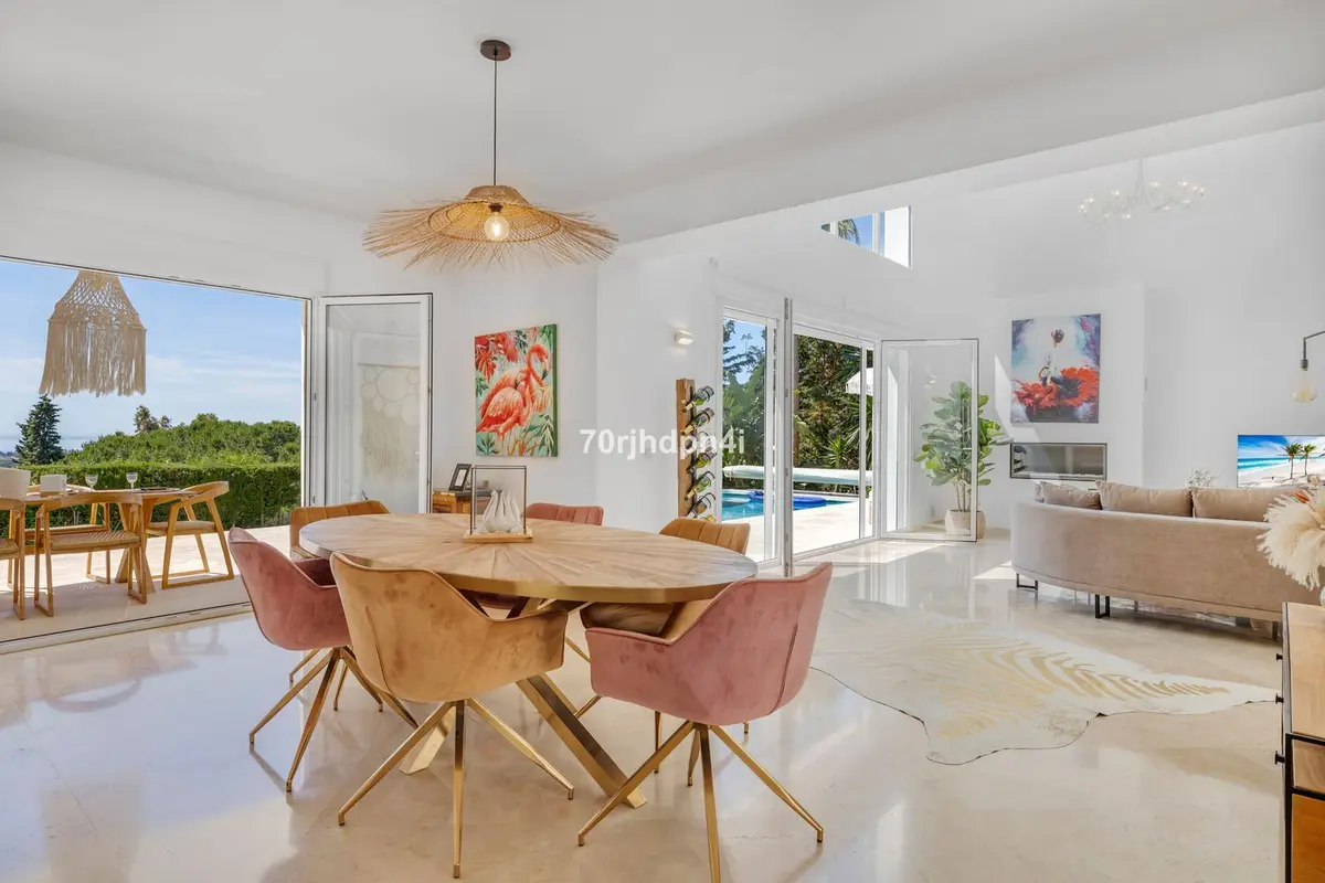 Detached Villa in Estepona