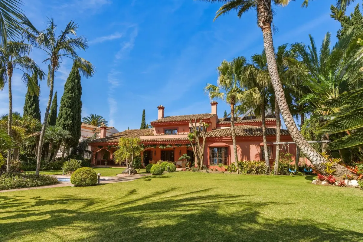 Detached Villa in Guadalmina Alta