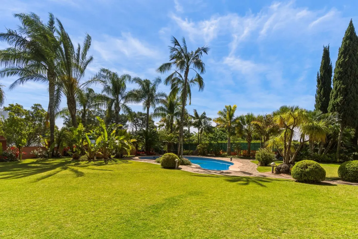 Detached Villa in Guadalmina Alta