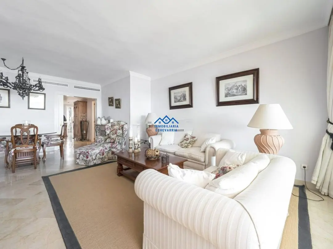 Middle Floor Apartment in Marbella